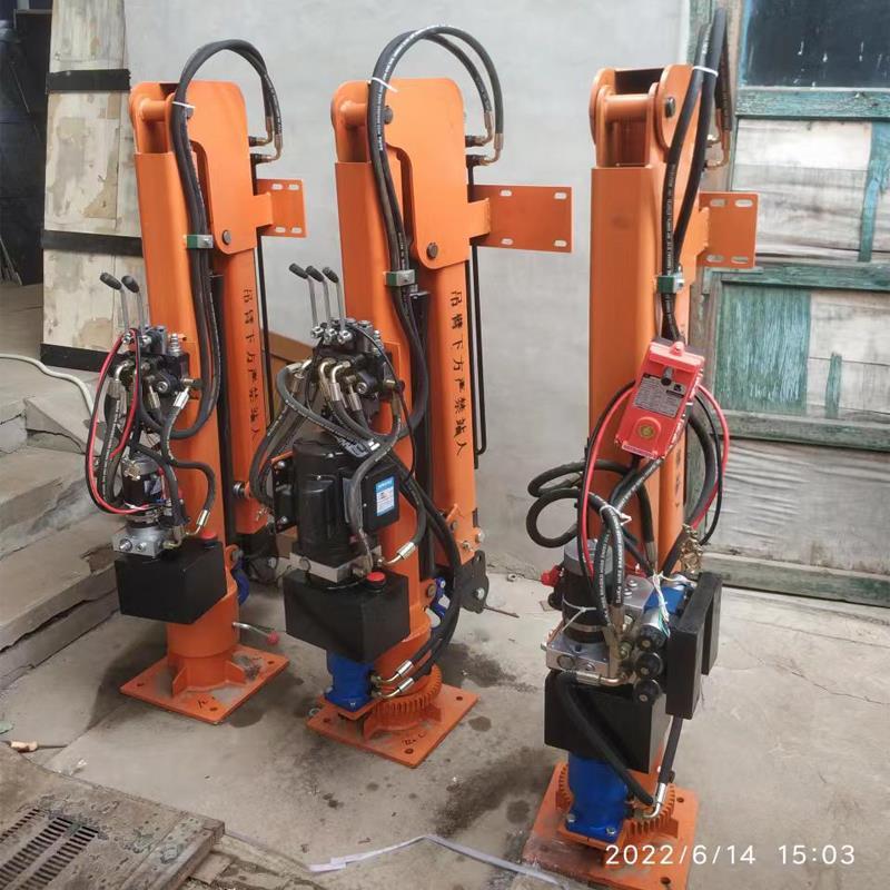 白河区重汽蓝牌随车吊 3.2吨 国六动力强 液压驱动 农用自卸起重机